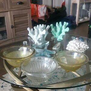 Vintage Glass Bowls Set - Clear and Yellow